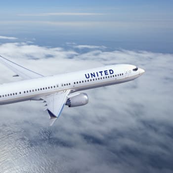 United Airlines Via Dealbase S Select Ai