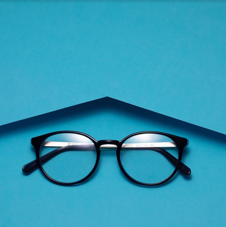 GlassesUSA cuts 65% off men's and women's eyeglasses with basic prescription lenses via coupon code "blowout65" during its latest sale. Plus, all orders receive free shipping