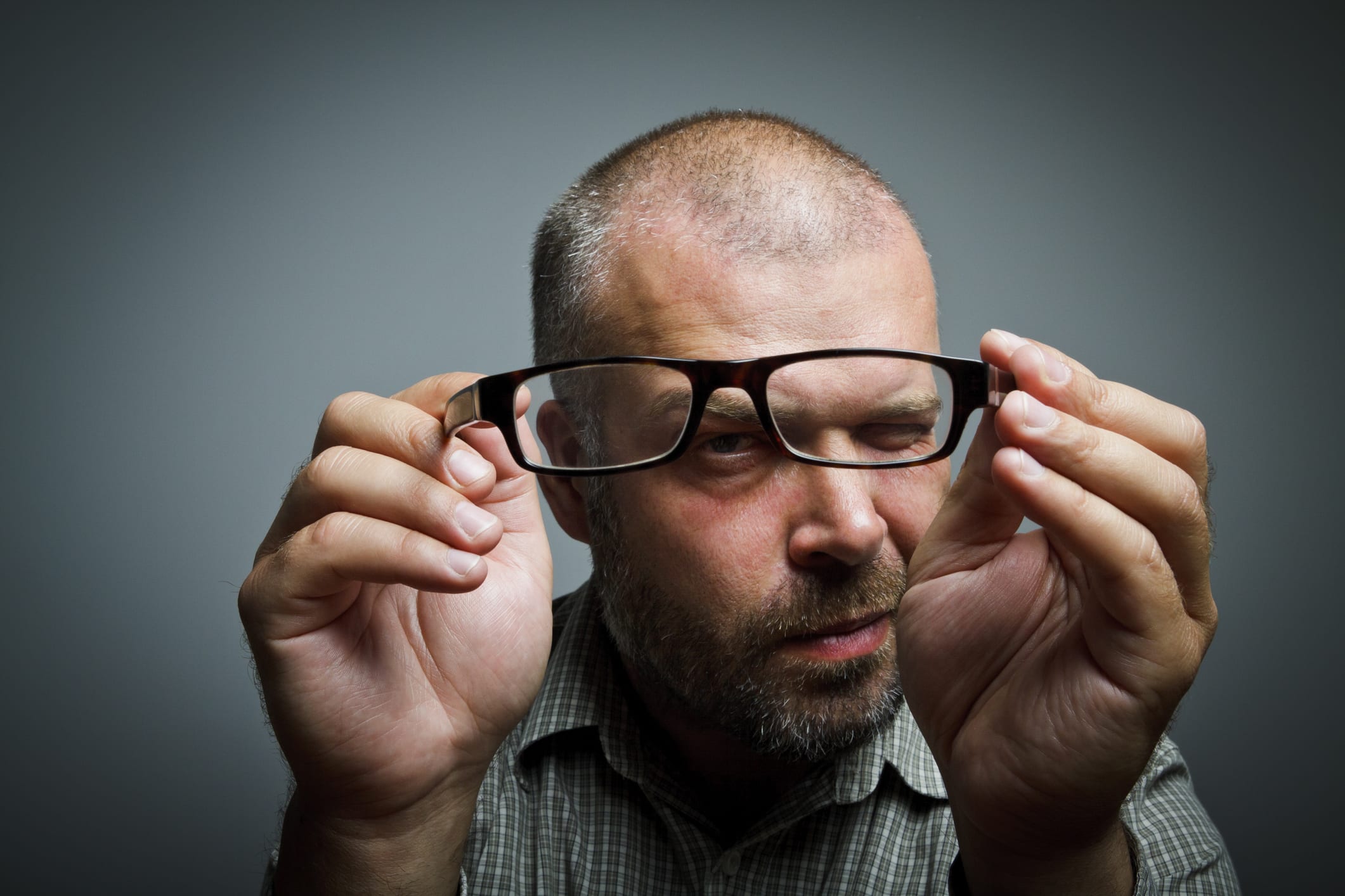 Glasses Inspection