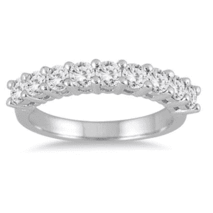 Szul Ring in the Savings: Up to 75% off diamond rings Szul Ring in the Savings: Up to 75% off diamond rings