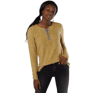 Women's Tops at Buckle: 2 for $38 Women's Tops at Buckle: 2 for $38