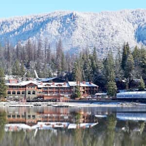 2-Night Yosemite Chalet Stay w/ Meal Credit at Travelzoo: from $329 for 2