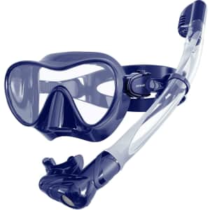 Keystand Snorkel and Mask Set for $15 Keystand Snorkel and Mask Set for $15