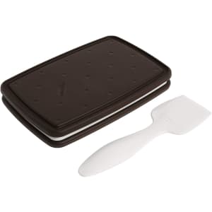 Chef'N Sweet Spot Ice Cream Sandwich Maker for $16 Chef'N Sweet Spot Ice Cream Sandwich Maker for $16
