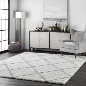 nuLOOM Tess Cozy Soft & Plush Modern Area Rug, 5' 3" x 7' 6", White for $81