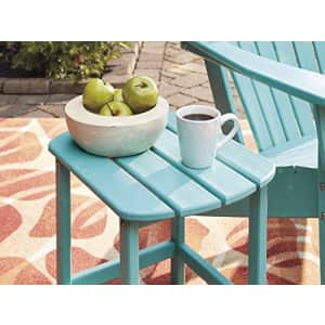 Signature Design by Ashley Sundown Treasure Outdoor Patio HDPE Weather Resistant End Table, Blue for $70