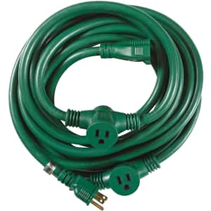Woods Yard Master Outdoor 25-ft. Extension Cord for $28