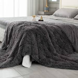 Topblan Faux Fur Weighted Blanket from $33 Topblan Faux Fur Weighted Blanket from $33