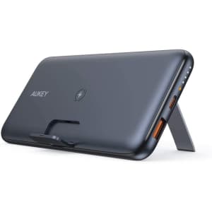 Aukey Basix 10,000mAh Wireless Power Bank for $20 Aukey Basix 10,000mAh Wireless Power Bank for $20