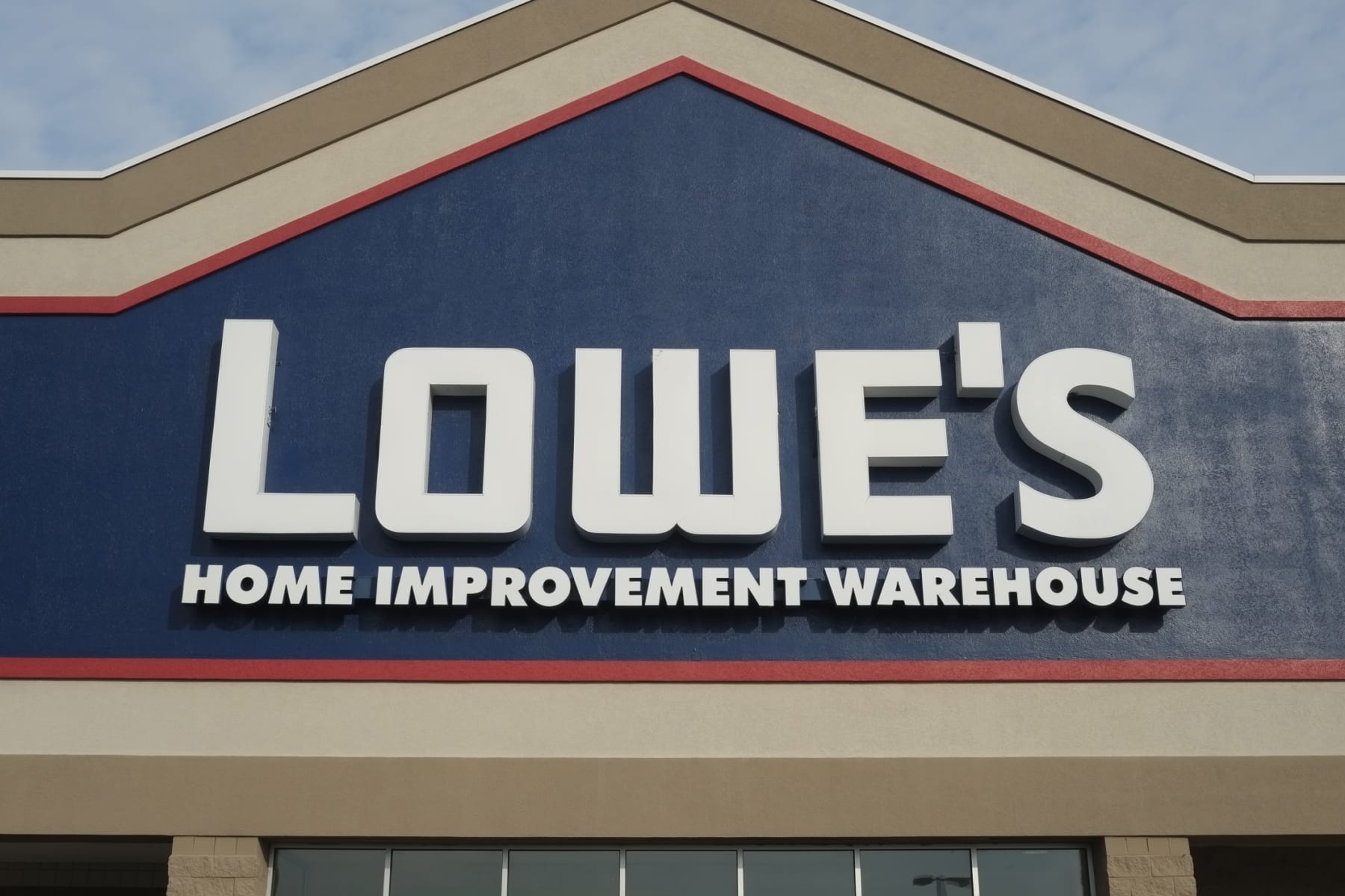 How to DIY a Lowe's Kitchen Remodel for Less