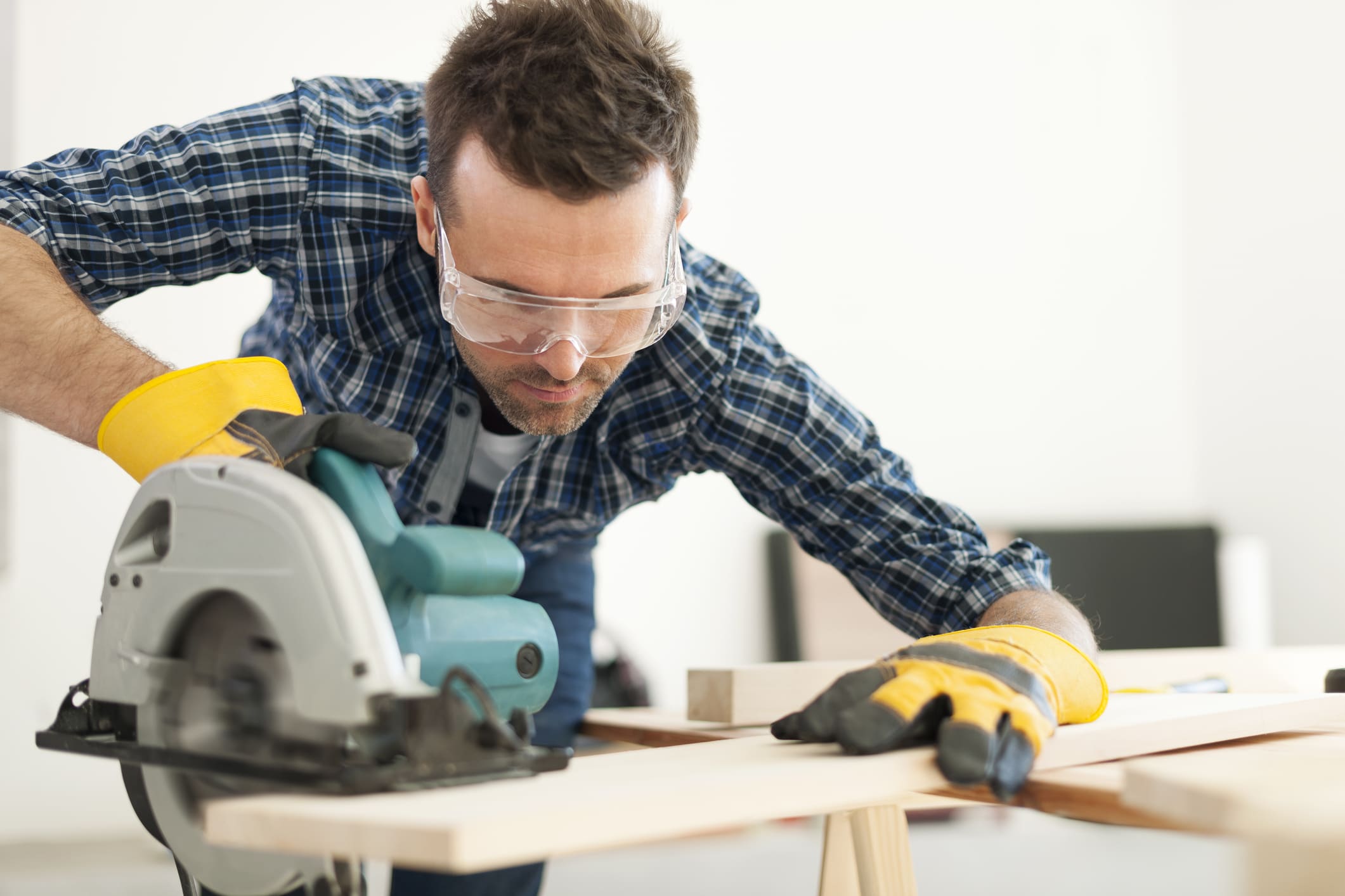 The Beginner's Guide to Saws
